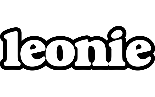 Leonie panda logo