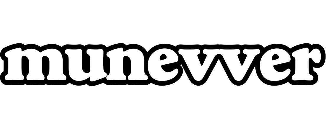 Munevver panda logo