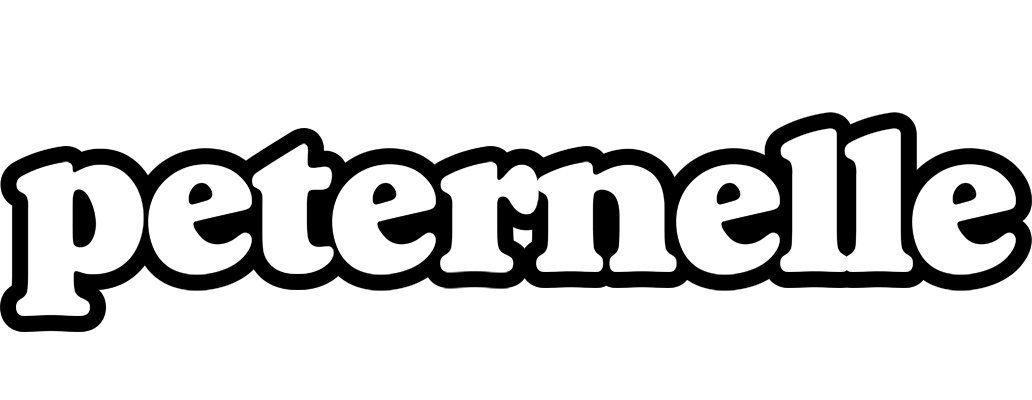 Peternelle panda logo